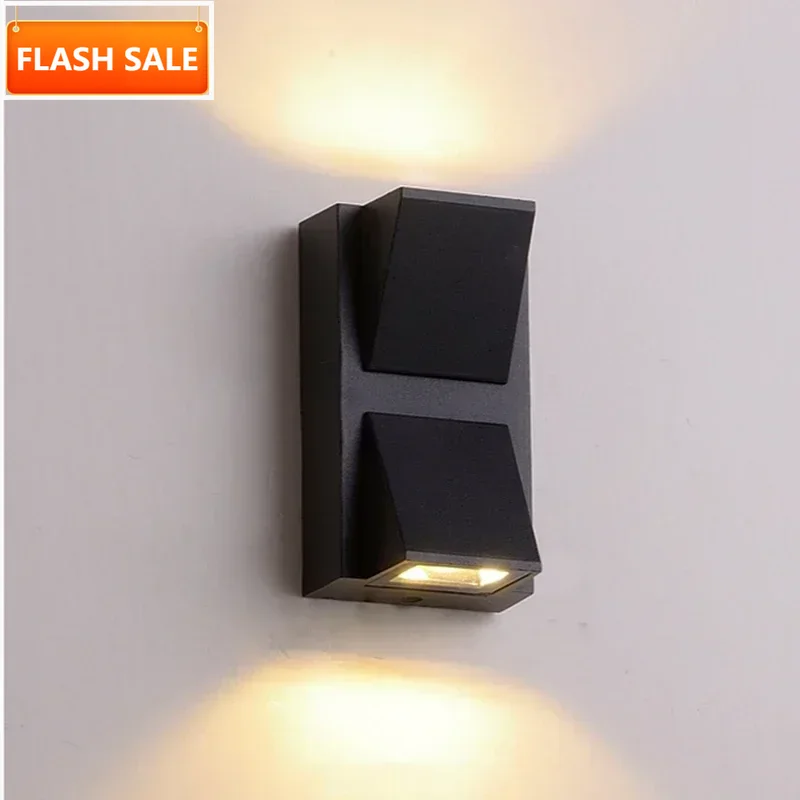 Outdoor Lighting For Your House - Aggiorna la tua casa con la