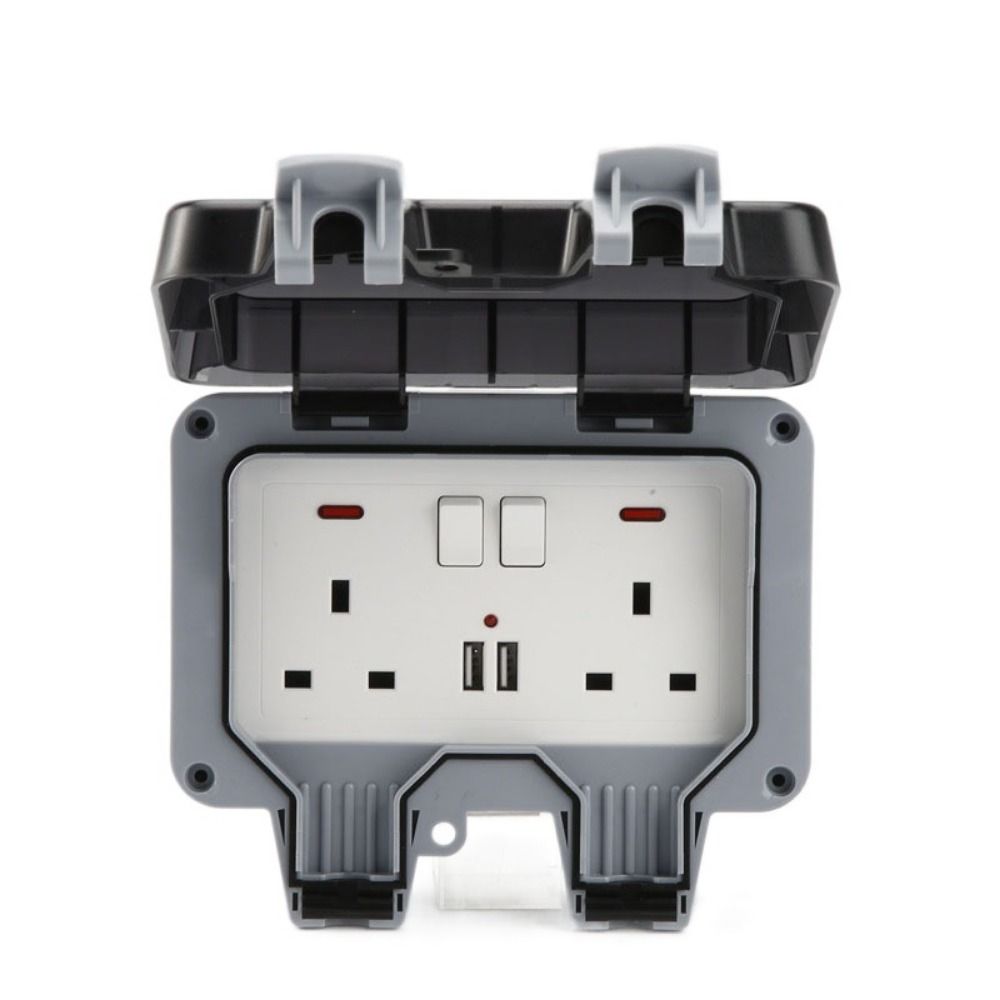 Presa a Muro Impermeabile con  - Outdoor Lighting Uk recensione e prezzo
