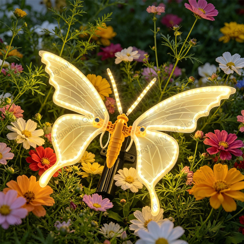 Luci LED a Forma di Farfalla D - Outdoor Lighting Effects recensione e prezzo